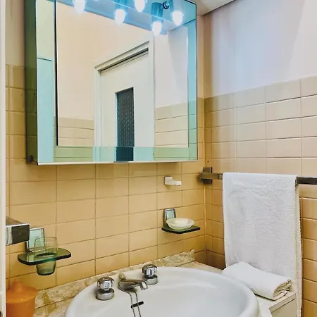 Paolohome Konukevi *